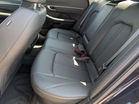 New 2025 Hyundai Sonata Limited image 29