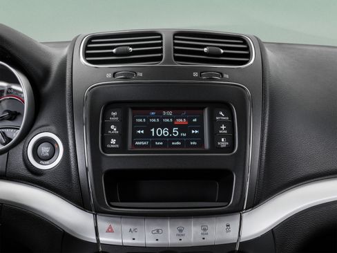 Used 2018 Dodge Journey SE w/ Popular Equipment Group FWD image 20