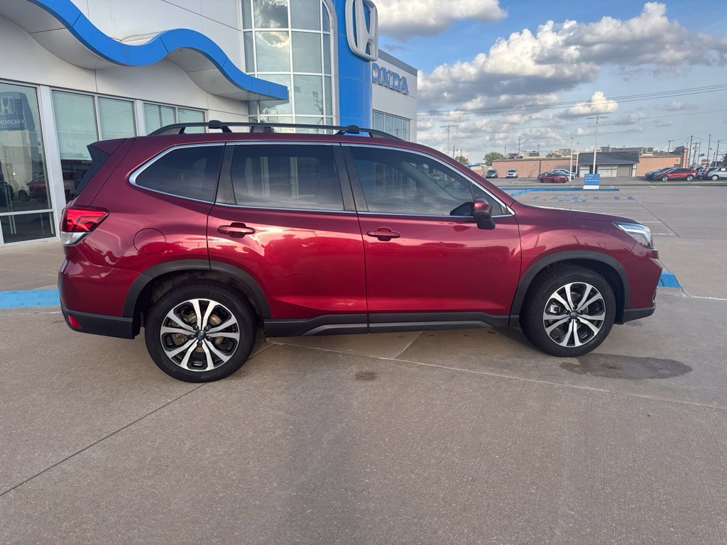 Used 2019 Subaru Forester Limited AWD/4WD image 8