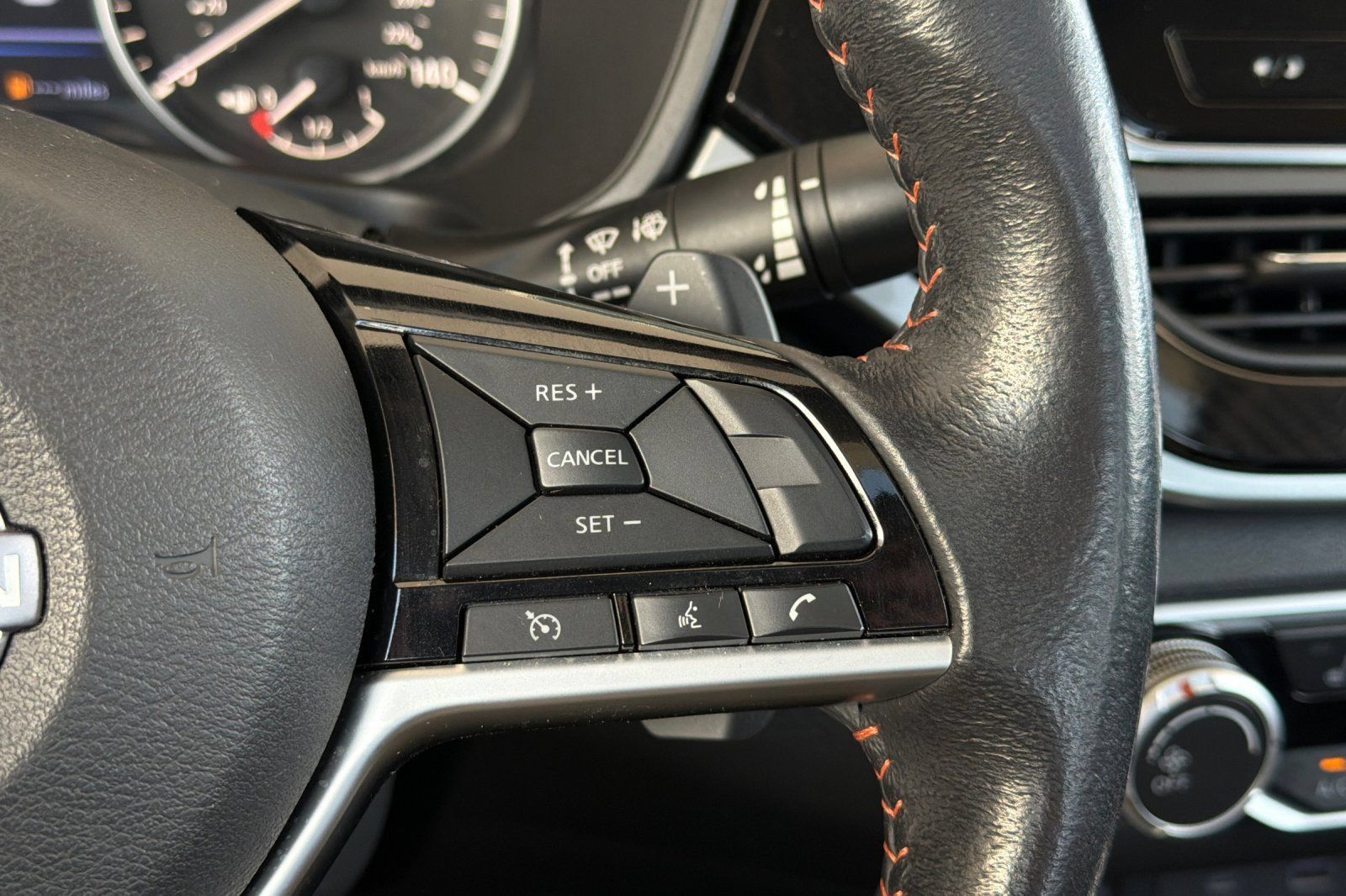 Used 2023 Nissan Altima 2.5 SR w/ SR Premium Package FWD image 26