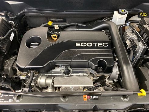 Used 2019 Chevrolet Equinox LT FWD image 26