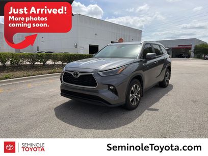 Used 2023 Toyota Highlander XLE
