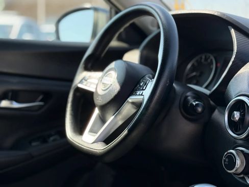 Used 2020 Nissan Sentra S FWD image 32