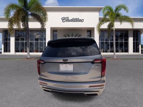 Certified 2024 Cadillac XT6 Premium Luxury FWD image 12