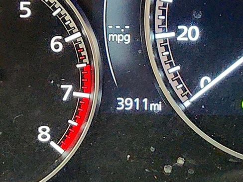 Used 2025 MAZDA MAZDA3 s FWD image 15