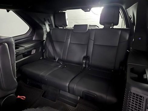 Used 2024 Toyota Sequoia Platinum AWD/4WD image 10