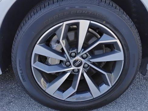 Certified 2023 Audi Q5 2.0T Premium Plus w/ Premium Plus Package image 12