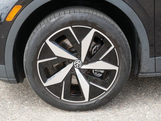 Used 2023 Volkswagen ID.4 Pro S AWD/4WD image 10