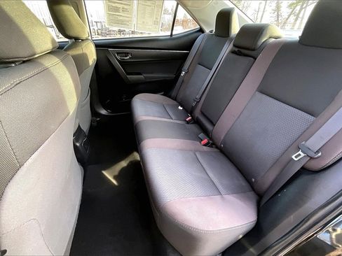 Used 2017 Toyota Corolla L image 25