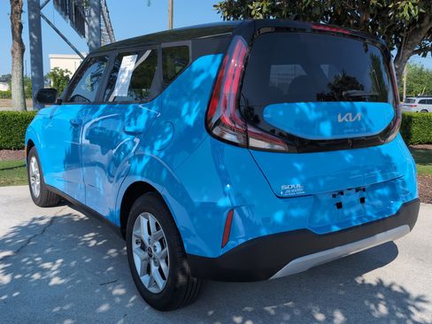 Used 2024 Kia Soul S image 8