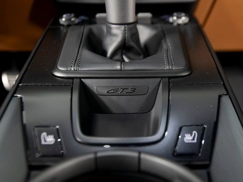 Certified 2026 Porsche 911 GT3 RWD image 29