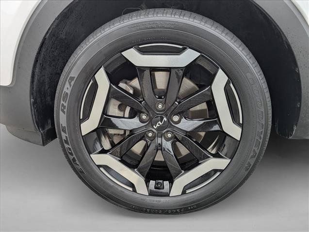 Used 2024 Kia Telluride S w/ S Sunroof Package FWD image 9