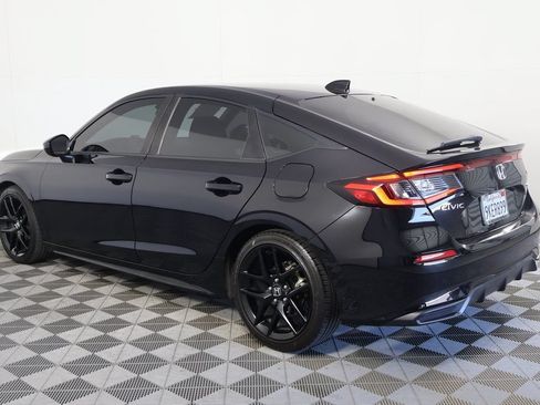 Used 2024 Honda Civic Sport image 6