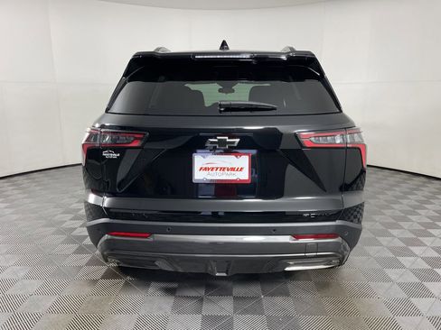 Certified 2025 Chevrolet Equinox ACTIV image 10