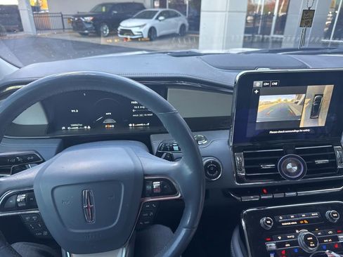 Used 2019 Lincoln Navigator L Black Label w/ Cargo Package image 8