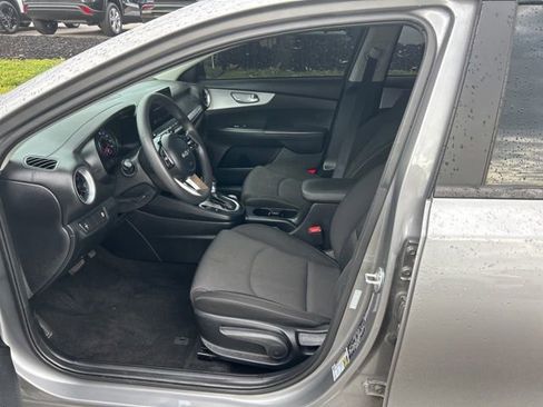 Used 2024 Kia Forte LXS FWD image 6