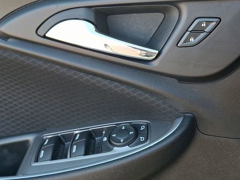 Used 2024 Chevrolet Malibu LT image 21