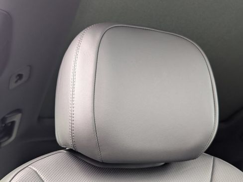 Certified 2026 Porsche Cayenne Coupe AWD/4WD image 18