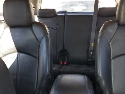 Used 2012 GMC Acadia SLT image 8