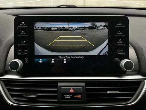 Used 2022 Honda Accord Sport image 29