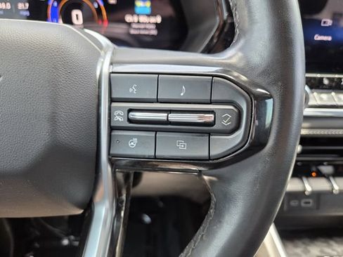 Used 2024 Chevrolet Colorado LT w/ LT Convenience Package III RWD image 30