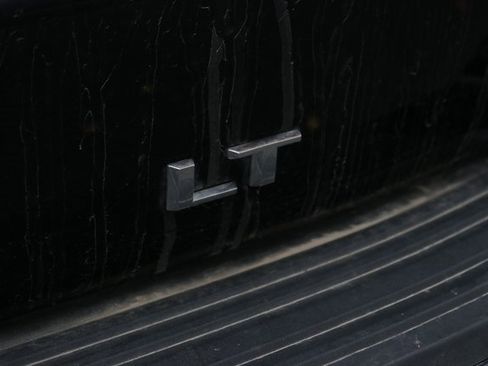 Used 2024 Chevrolet Tahoe LT image 7