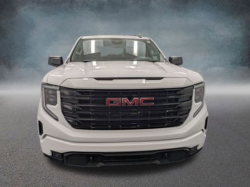 Used 2024 GMC Sierra 1500 Elevation image 2