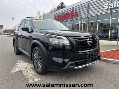 Used 2023 Nissan Pathfinder SL w/ SL Premium Package