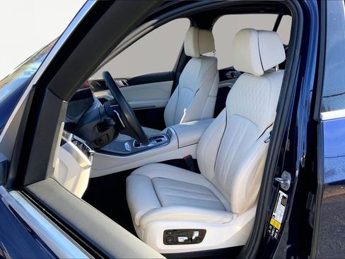 Used 2024 BMW X5 xDrive40i w/ Premium Package image 15