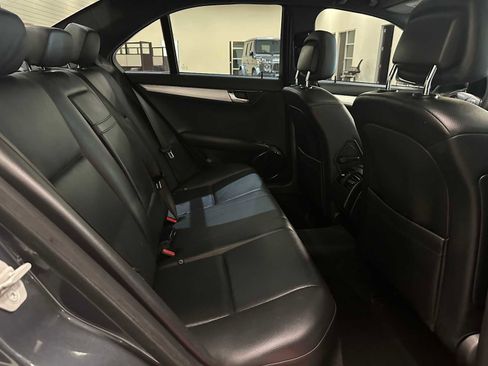 Used 2008 Mercedes-Benz C 300 Luxury image 26