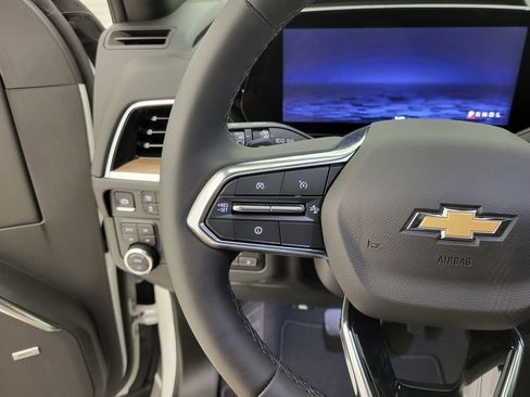 New 2025 Chevrolet Suburban High Country image 9