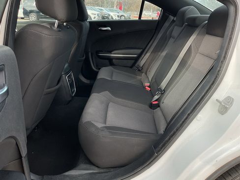Used 2022 Dodge Charger SXT image 15