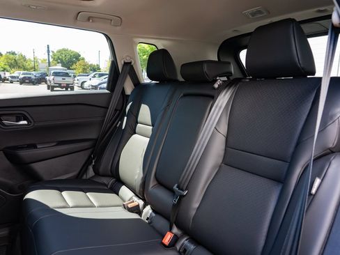 New 2026 Nissan Rogue Dark Armor AWD/4WD image 24