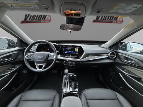 Used 2025 Chevrolet Trax ACTIV w/ Driver Confidence Package image 26