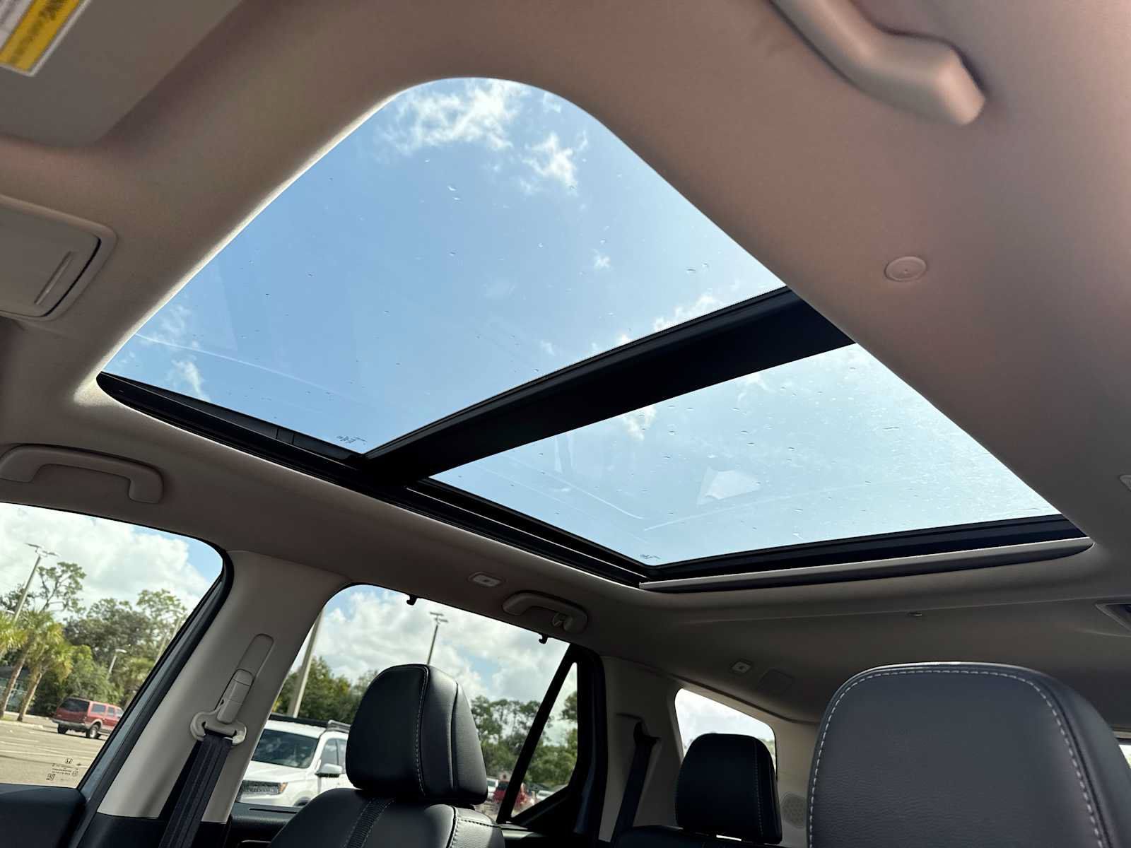 Certified 2024 Honda Pilot Touring image 16