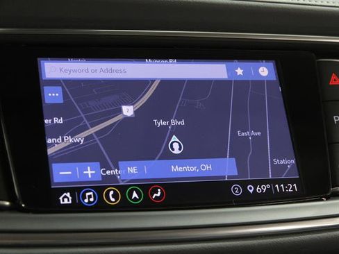 Used 2021 Buick Enclave Premium w/ Sun and Sites Package image 12