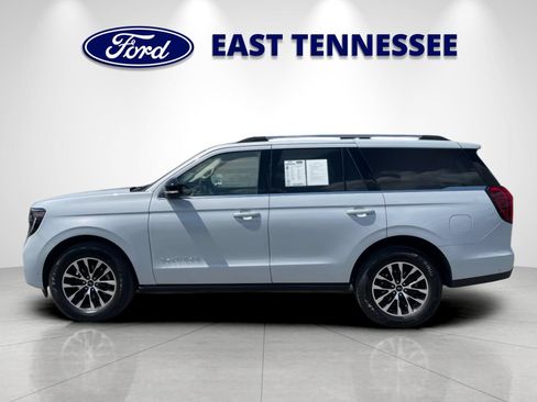 Certified 2025 Ford Expedition Platinum AWD/4WD image 6
