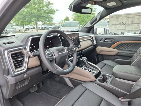 New 2026 GMC Canyon Denali image 29