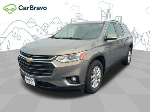 Used 2018 Chevrolet Traverse LT FWD image 36