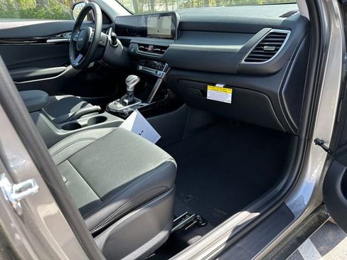 New 2026 Kia Seltos EX FWD image 51