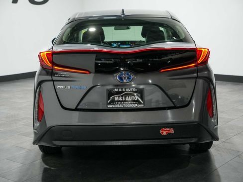 Used 2017 Toyota Prius Prime Premium w/ Carpet Mat Package FWD image 4