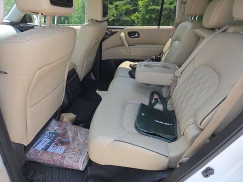 Used 2023 Nissan Armada Platinum w/ Cargo Package RWD image 5
