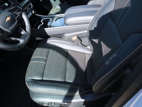 New 2026 Chevrolet Traverse High Country image 11