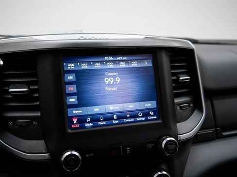 Used 2020 RAM 3500 Big Horn w/ Level 1 Equipment Group image 27