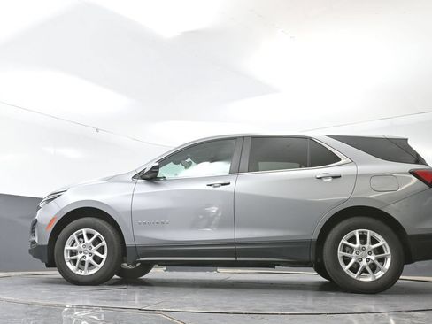 Used 2024 Chevrolet Equinox LT AWD/4WD image 57