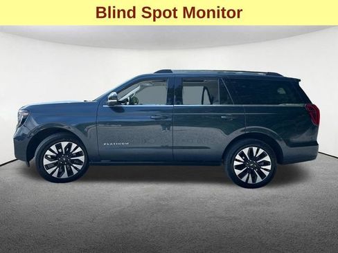 Used 2025 Ford Expedition Platinum w/ Driver's Package AWD/4WD image 7