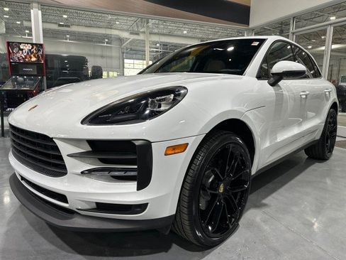 Used 2019 Porsche Macan AWD/4WD image 19