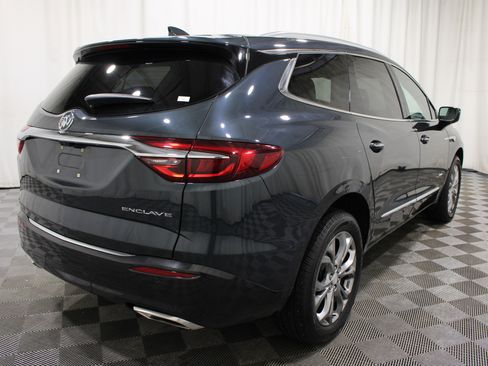 Used 2019 Buick Enclave Avenir w/ Avenir Technology Package FWD image 34