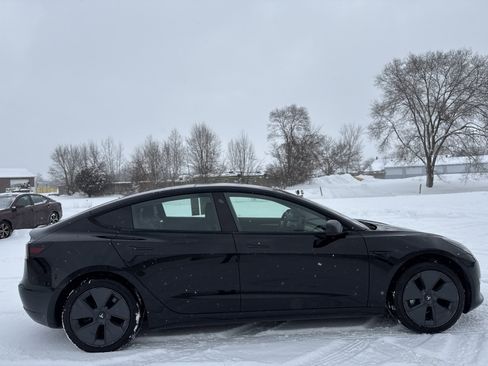 Used 2023 Tesla Model 3 Long Range image 2