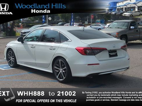 Used 2023 Honda Civic Touring image 7